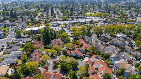 View/Area - 18 Bay Tree Ct, Cotati, CA 94931 photo 7 of 15