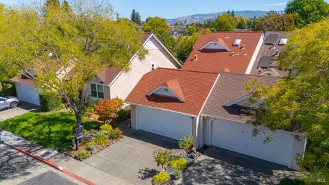 View/Area - 18 Bay Tree Ct, Cotati, CA 94931 photo 2 of 15