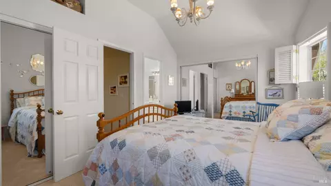 Bedroom - 18 Bay Tree Ct, Cotati, CA 94931 photo 4 of 5