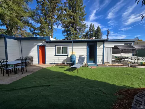 Exterior - 321 Pine St, Willits, CA 95490 photo 5 of 18