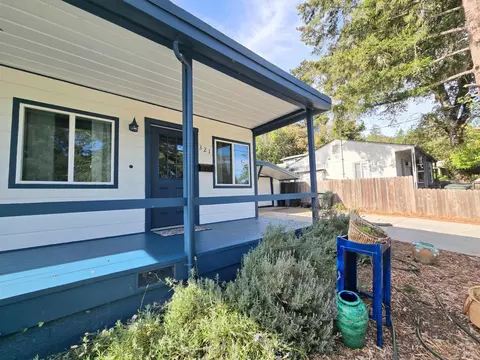 Exterior - 321 Pine St, Willits, CA 95490 photo 2 of 18