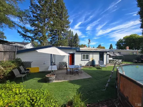 Exterior - 321 Pine St, Willits, CA 95490 photo 15 of 18