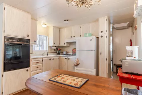 460 E Gobbi St #6, Ukiah, CA 95482 photo 9