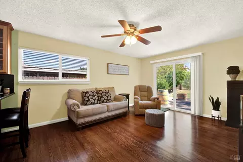 Living - 348 Adobe Dr, Vacaville, CA 95687 photo 1 of 2