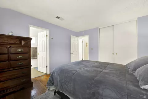 Bedroom - 348 Adobe Dr, Vacaville, CA 95687 photo 2 of 3