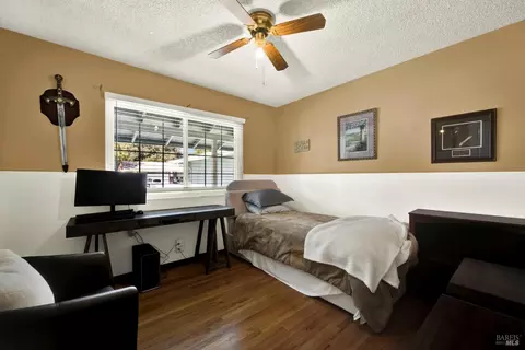 Bedroom - 348 Adobe Dr, Vacaville, CA 95687 photo 3 of 3