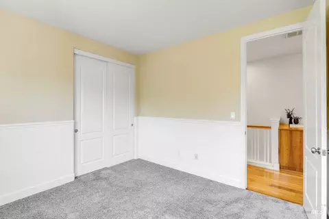 Bedroom - 6375 Newhaven Ln, Vallejo, CA 94591 photo 4 of 6