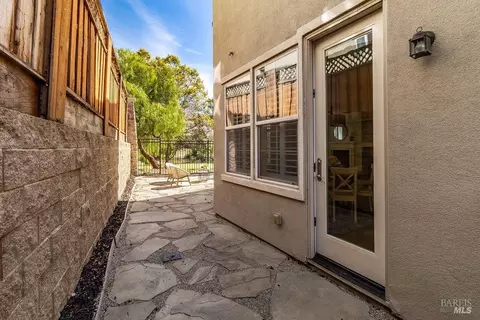Exterior - 6375 Newhaven Ln, Vallejo, CA 94591 photo 7 of 11