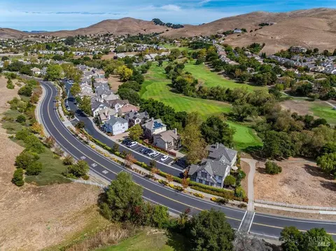 View/Area - 6375 Newhaven Ln, Vallejo, CA 94591 photo 6 of 12