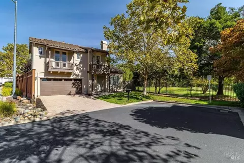 Exterior - 6375 Newhaven Ln, Vallejo, CA 94591 photo 3 of 11