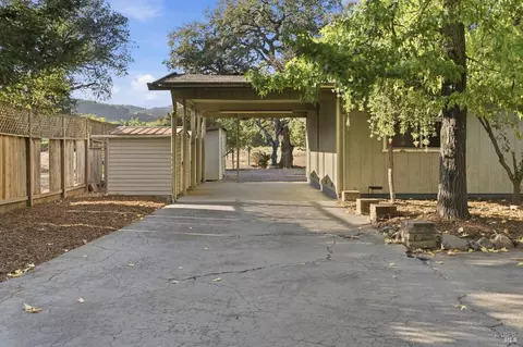 1176 Castle Rd, Sonoma, CA 95476 photo 5