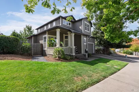 5410 Diane Way, Santa Rosa, CA 95409
