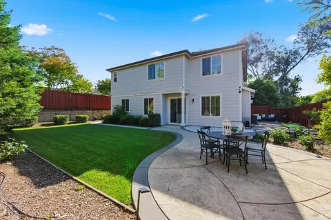 Exterior - 960 Capitola Dr, Napa, CA 94559 photo 9 of 12