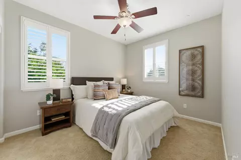 Bedroom - 960 Capitola Dr, Napa, CA 94559 photo 3 of 6