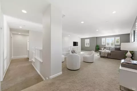 Entry Way - 960 Capitola Dr, Napa, CA 94559 photo 5 of 8
