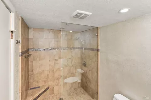 Bath - 1672 Deer Run, Santa Rosa, CA 95405 photo 6 of 7