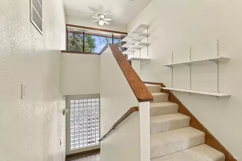 Entry Way - 1672 Deer Run, Santa Rosa, CA 95405 photo 4 of 5