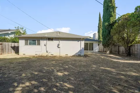 Exterior - 1801 Sycamore Dr, Fairfield, CA 94533 photo 7 of 8
