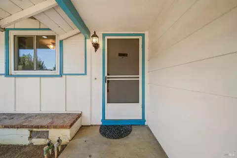 Exterior - 1801 Sycamore Dr, Fairfield, CA 94533 photo 2 of 8