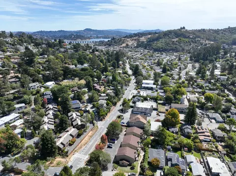 View/Area - 401 Pine St, Mill Valley, CA 94941 photo 2 of 8