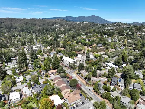 View/Area - 401 Pine St, Mill Valley, CA 94941 photo 4 of 8