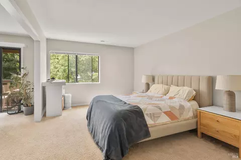 Bedroom - 401 Pine St, Mill Valley, CA 94941 photo 6 of 8