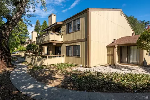 Exterior - 401 Pine St, Mill Valley, CA 94941 photo 5 of 10