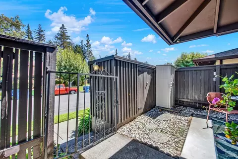 Exterior - 3471 Willis Dr, Napa, CA 94558 photo 3 of 8