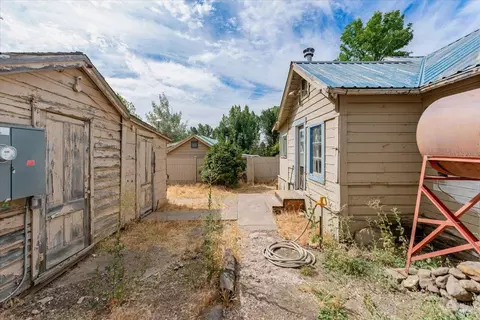 Exterior - 303-307 N Ash St, Adin, CA 96006 photo 3 of 11