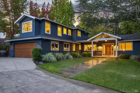 31 Crane Dr, San Anselmo, CA 94960