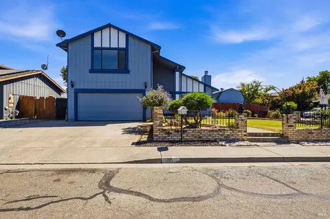 1101 Canary Dr, Suisun City, CA 94585