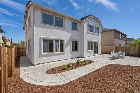 Exterior - 129 Picasso Dr, Oakley, CA 94561 photo 6 of 6