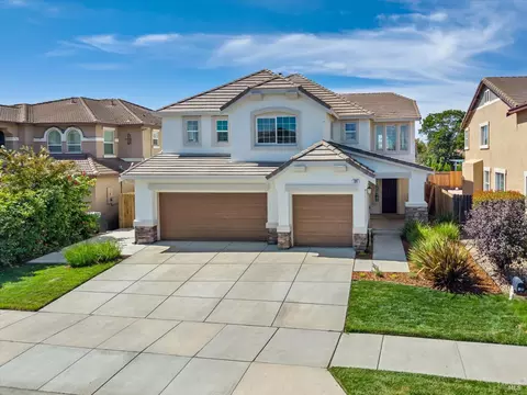 Exterior - 129 Picasso Dr, Oakley, CA 94561 photo 3 of 6