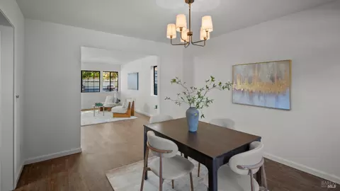 Dining - 140 Shetland Ct, Vallejo, CA 94591 photo 2 of 2