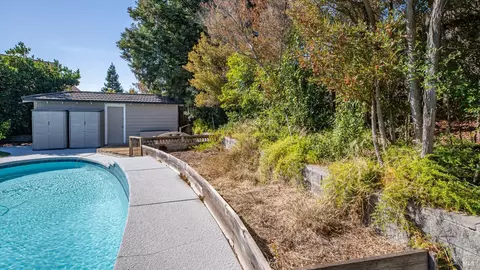 Exterior - 140 Shetland Ct, Vallejo, CA 94591 photo 21 of 30