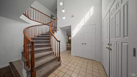 Entry Way - 140 Shetland Ct, Vallejo, CA 94591 photo 1 of 4