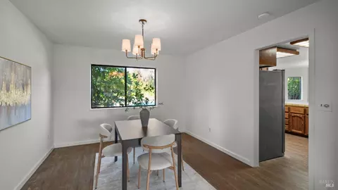 Dining - 140 Shetland Ct, Vallejo, CA 94591 photo 1 of 2