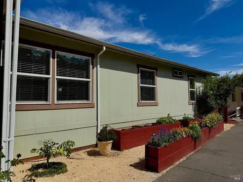 317 Mark Way, Napa, CA 94558 photo 3