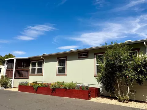 317 Mark Way, Napa, CA 94558 photo 2