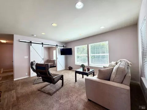 317 Mark Way, Napa, CA 94558 photo 9