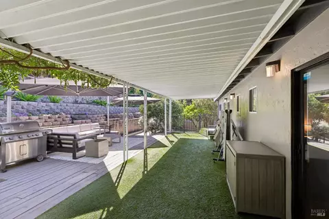 Exterior - 25 Sereno Pl, Vallejo, CA 94589 photo 3 of 12