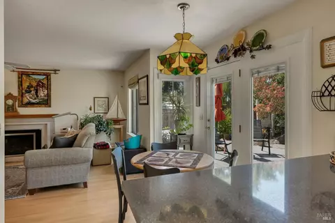 Other - 413 Buena Tierra Ct, Windsor, CA 95492 photo 4 of 9