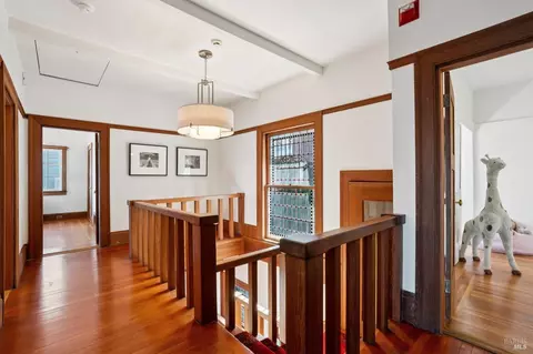 Entry Way - 47 Bulkley Ave, Sausalito, CA 94965 photo 3 of 3