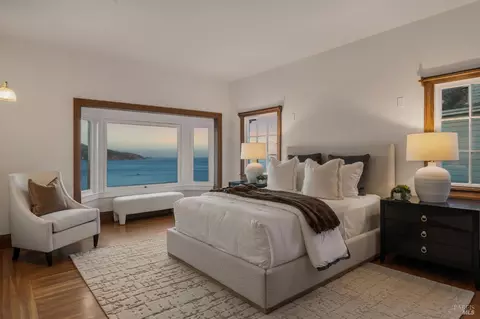 Bedroom - 47 Bulkley Ave, Sausalito, CA 94965 photo 4 of 9