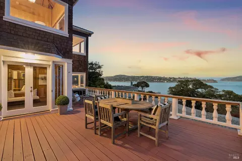 Exterior - 47 Bulkley Ave, Sausalito, CA 94965 photo 2 of 21