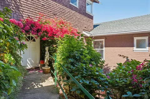 Exterior - 47 Bulkley Ave, Sausalito, CA 94965 photo 10 of 21