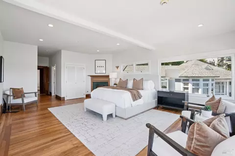 Bedroom - 47 Bulkley Ave, Sausalito, CA 94965 photo 2 of 9