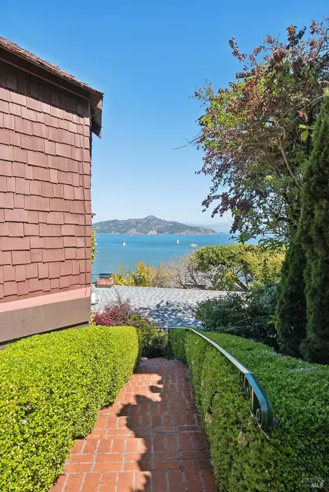 Exterior - 47 Bulkley Ave, Sausalito, CA 94965 photo 13 of 21