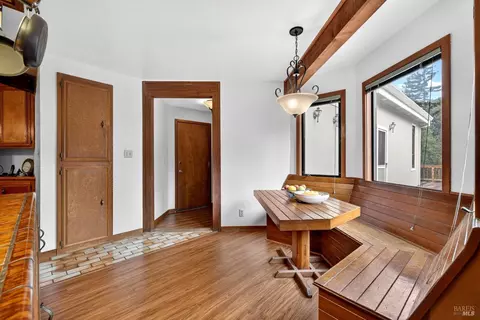 Dining - 819 Jonive Rd, Sebastopol, CA 95472 photo 3 of 4