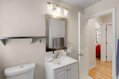 Bath - 419 Annette Ave, Vallejo, CA 94591 photo 3 of 3